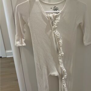 Caden Lane Cream Ruffle Zip Footless Pajama Set